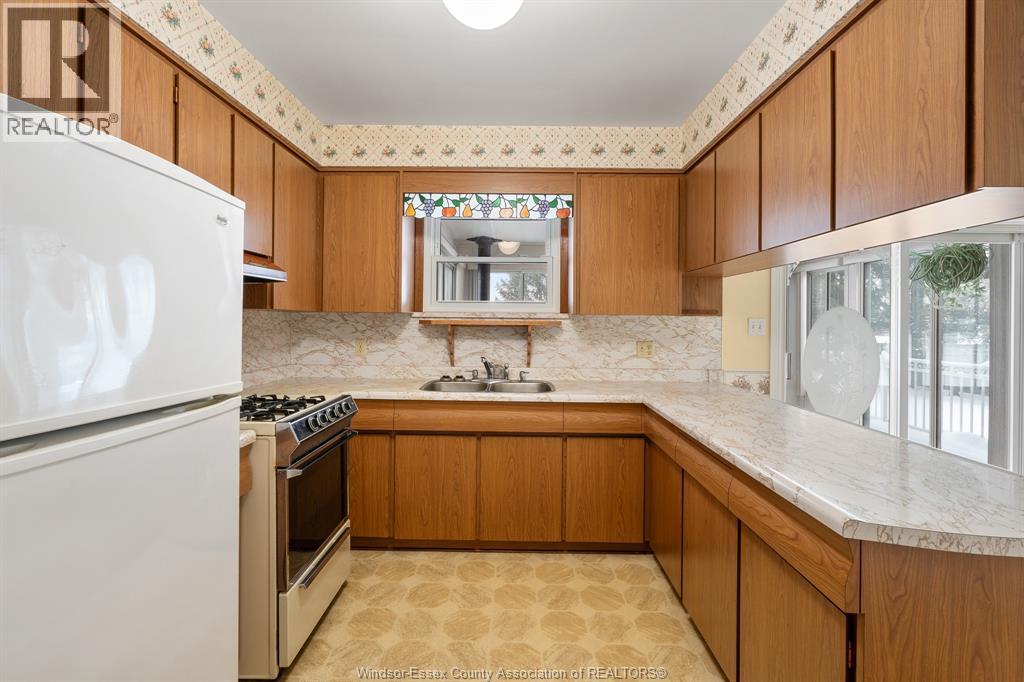 9520 Malden Road, Lasalle, Ontario  N9J 2W2 - Photo 6 - 26010013