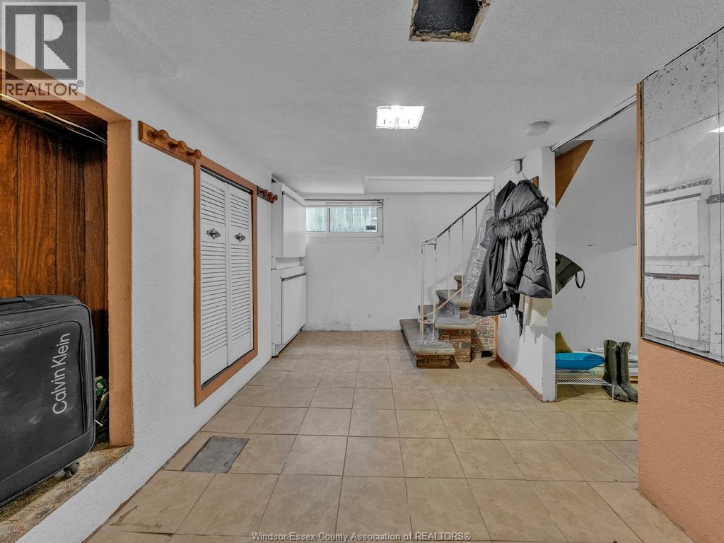 1027 Marentette Avenue, Windsor, Ontario  N9A 2A4 - Photo 43 - 26009994