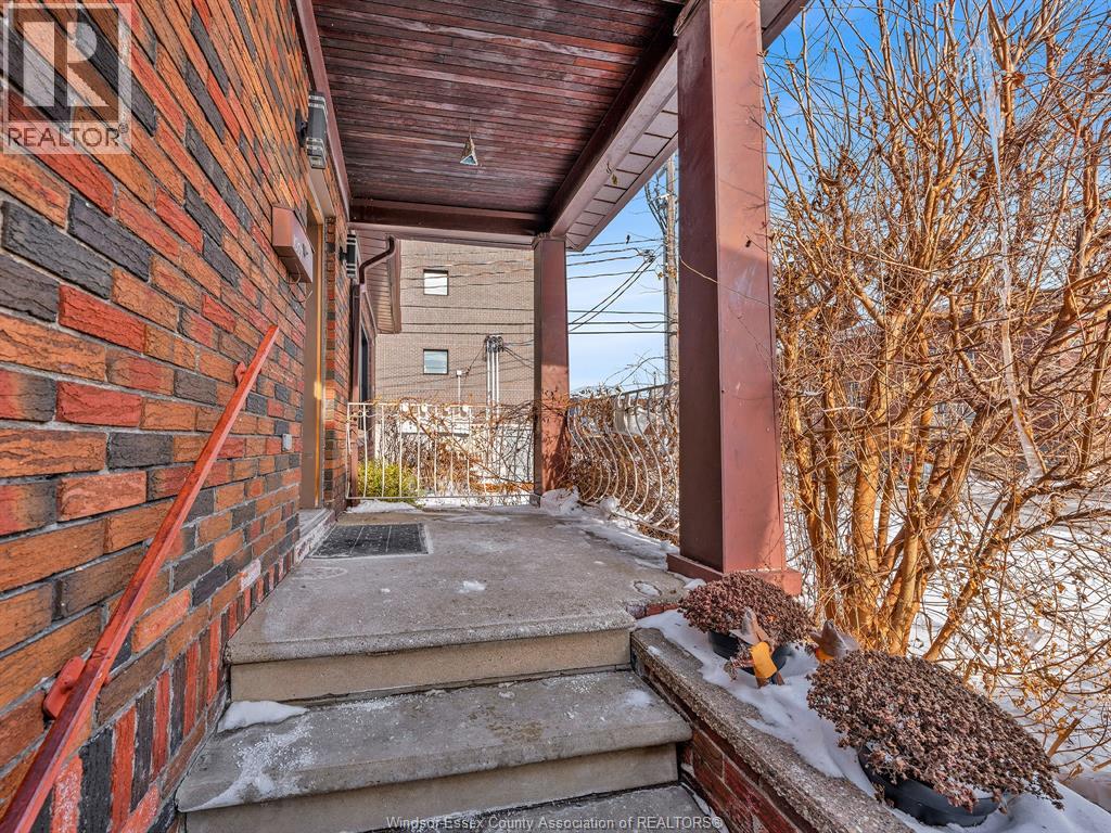 1027 Marentette Avenue, Windsor, Ontario  N9A 2A4 - Photo 44 - 26009994