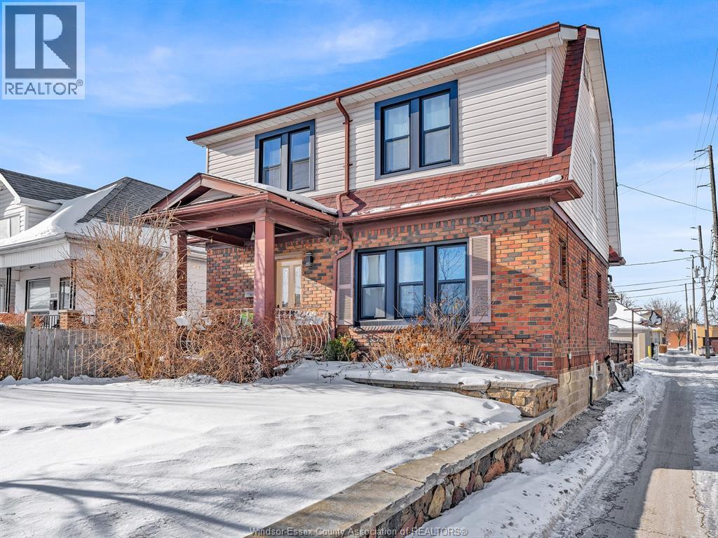 1027 Marentette Avenue, Windsor, Ontario  N9A 2A4 - Photo 9 - 26009994