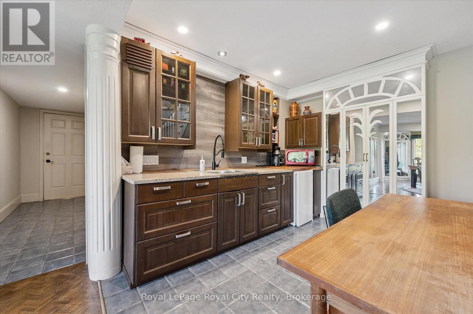 8060 Wellington Rd 18 Road, Centre Wellington, Ontario  N1M 2W5 - Photo 31 - X12943644