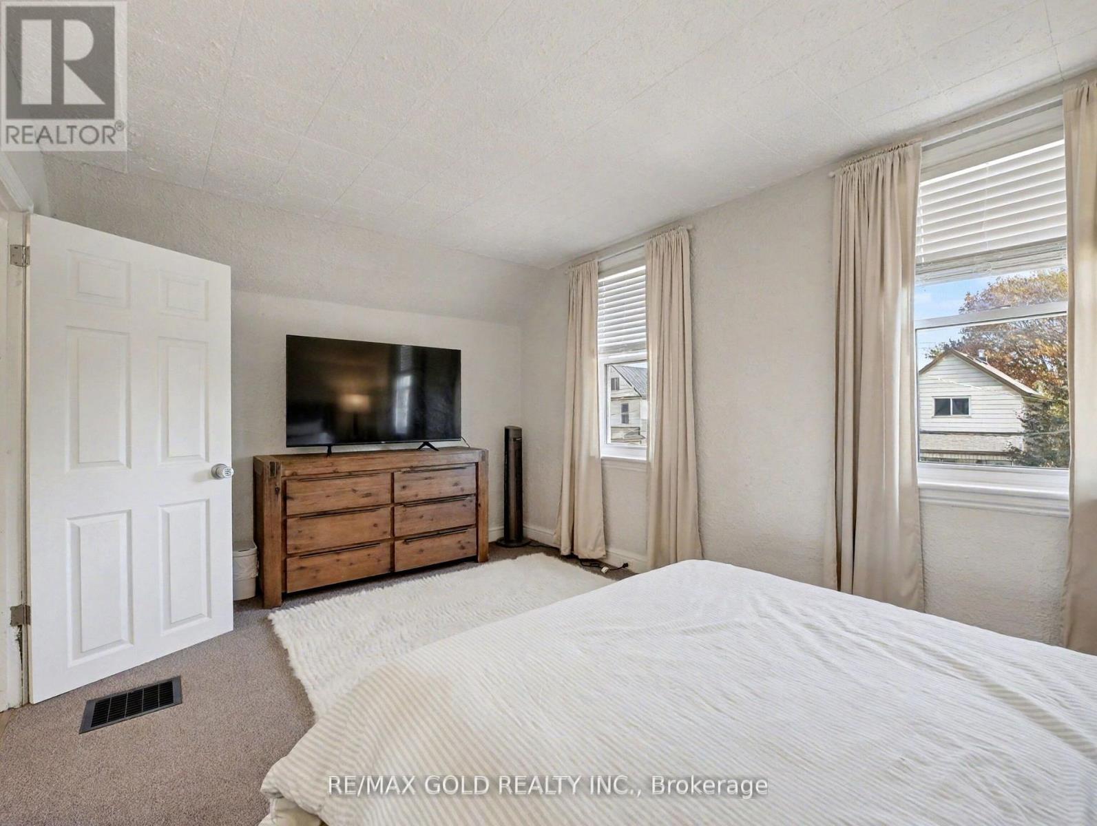 75 Chestnut Avenue, Hamilton, Ontario  L8L 6K8 - Photo 15 - X12678700