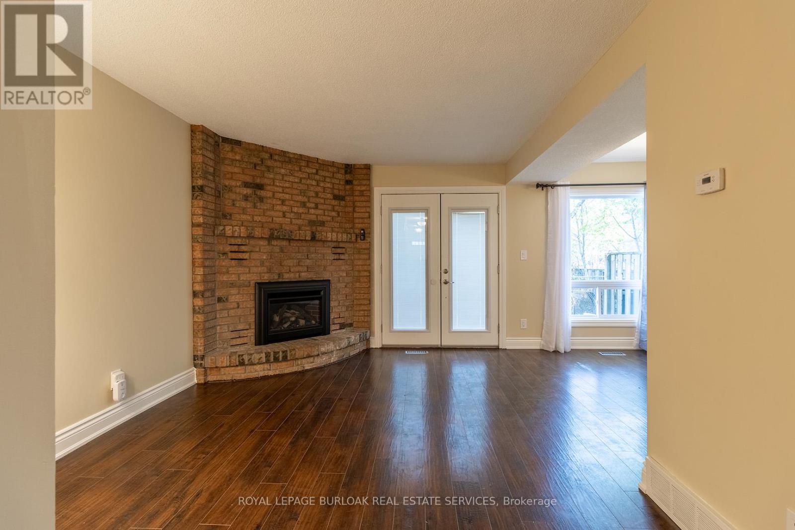 58 Romy Crescent, Thorold, Ontario  L2V 4T6 - Photo 7 - X12649282