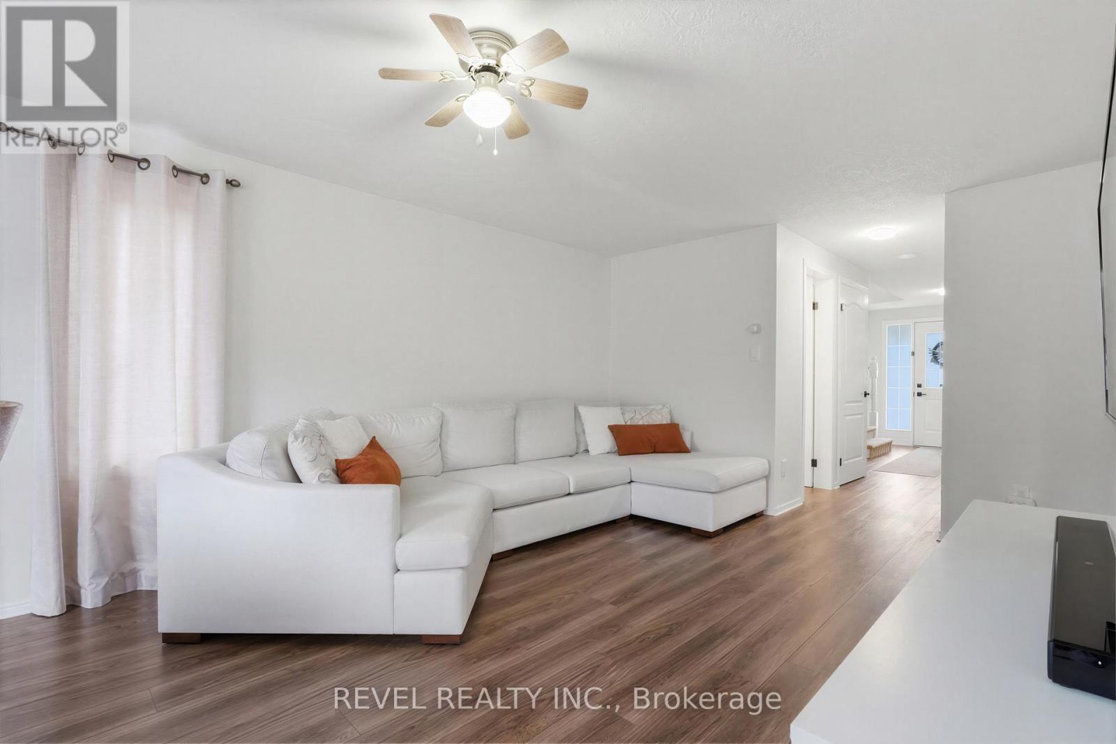 86 Brookmead Street, Woolwich, Ontario  N3B 3L9 - Photo 4 - X13079526