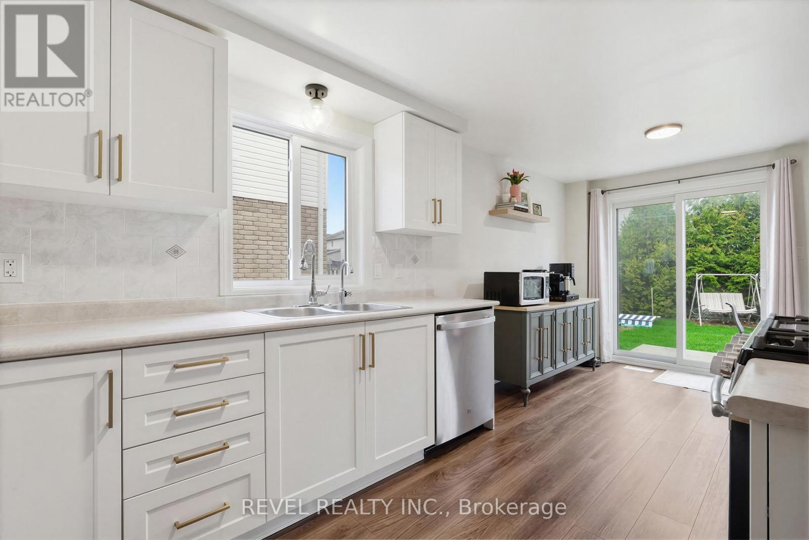 86 Brookmead Street, Woolwich, Ontario  N3B 3L9 - Photo 6 - X13079526