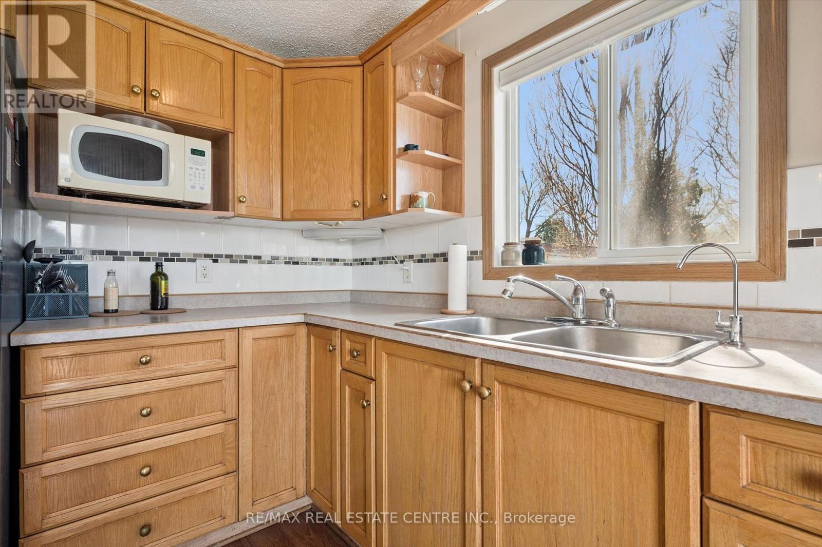 27 Trillium Beach Drive Pvt Drive, Puslinch, Ontario  N0B 2J0 - Photo 12 - X13079554