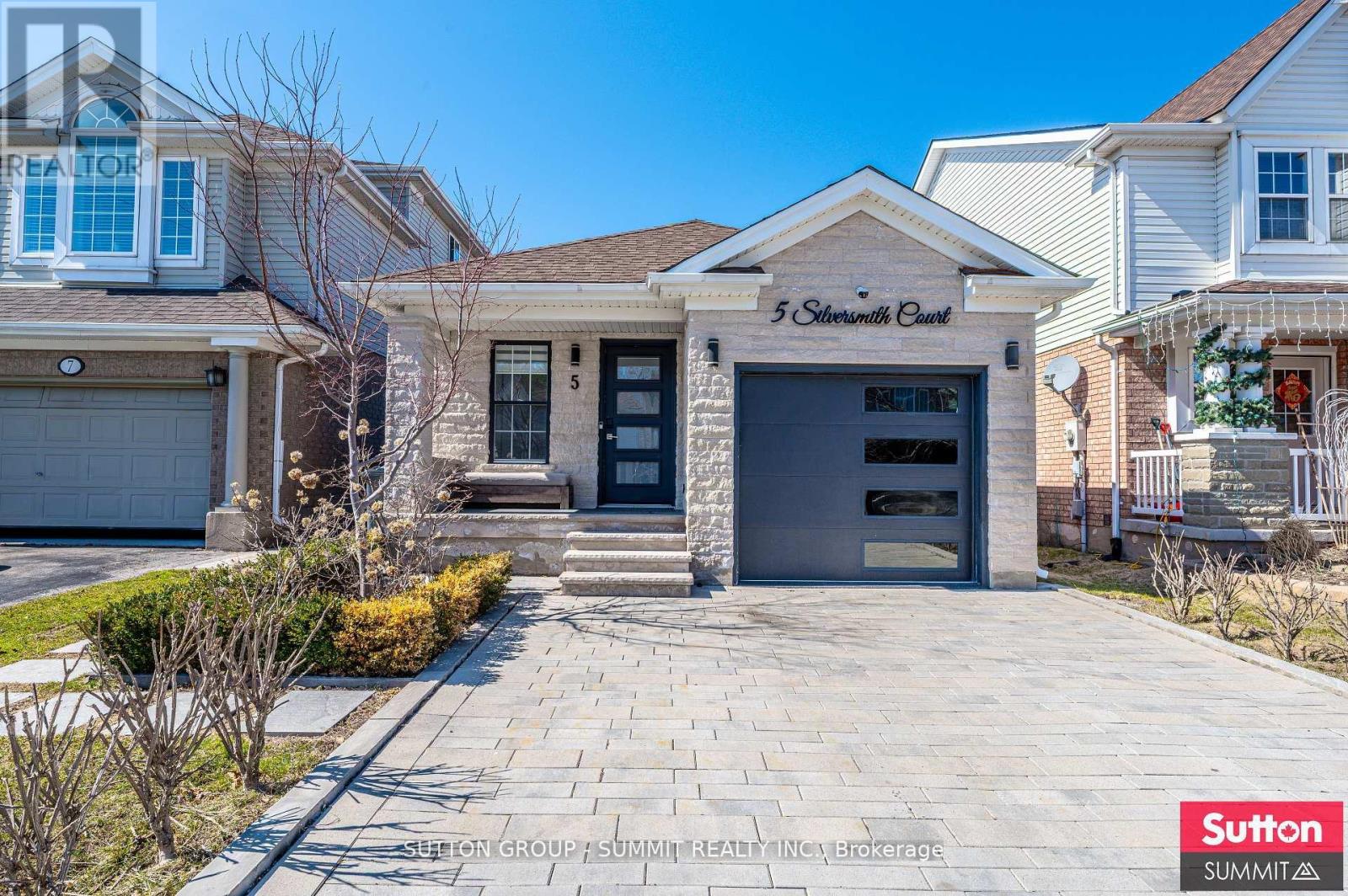 5 Silversmith Court, Guelph, Ontario  N1G 5C1 - Photo 3 - X13079556
