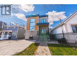 68 VANSITMART AVENUE, Hamilton, Ontario