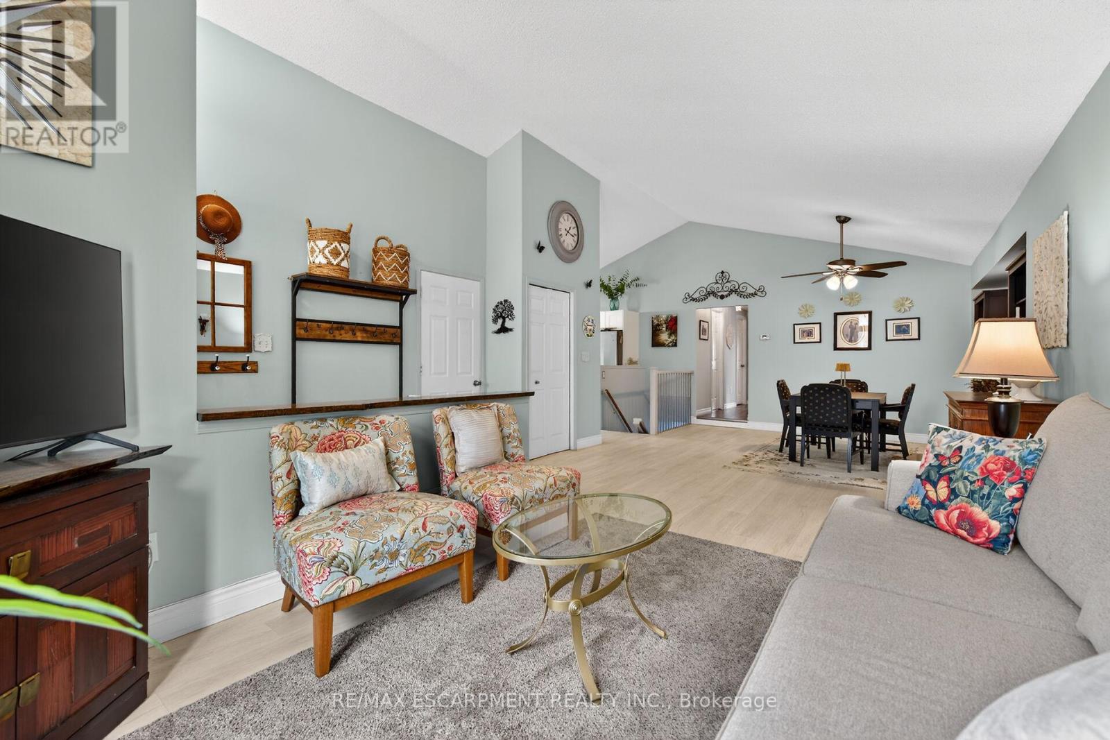 23 Juliebeth Drive, Hamilton, Ontario  L9B 2N6 - Photo 15 - X13079776