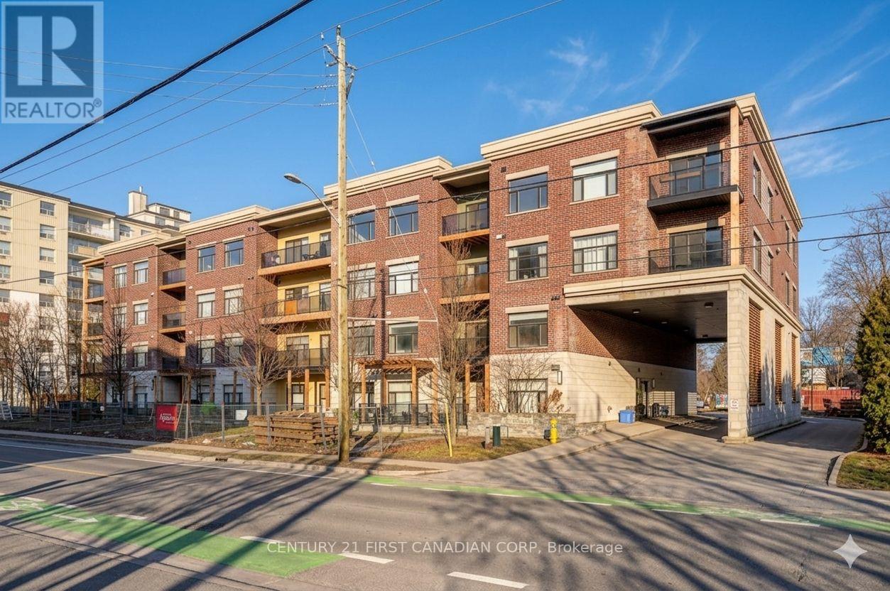 410 - 89 Ridout Street S, London South, Ontario  N6C 3X2 - Photo 2 - X12921986