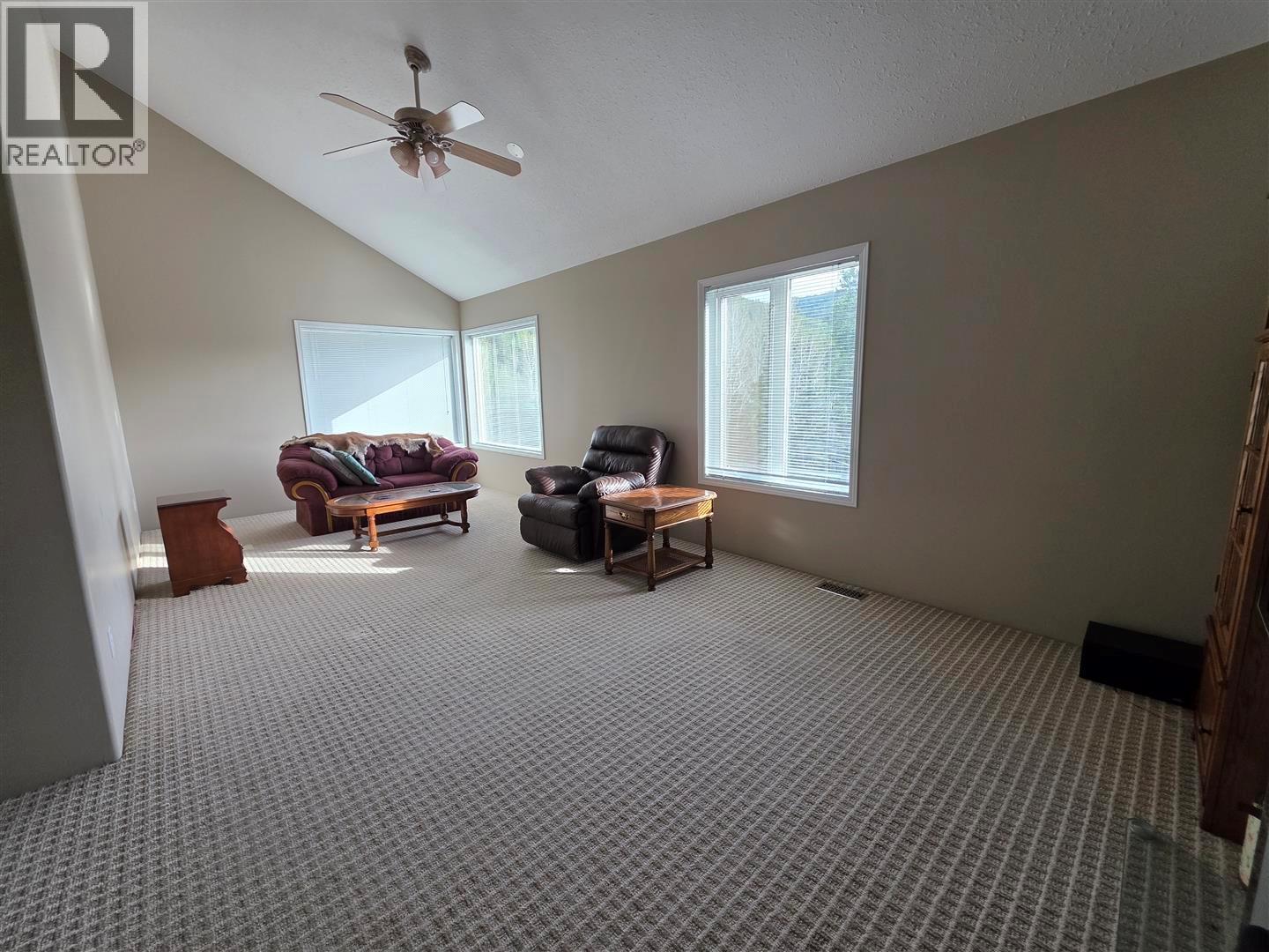 145 Jellicoe Road, Princeton, British Columbia  V0X 1W0 - Photo 13 - 10385938