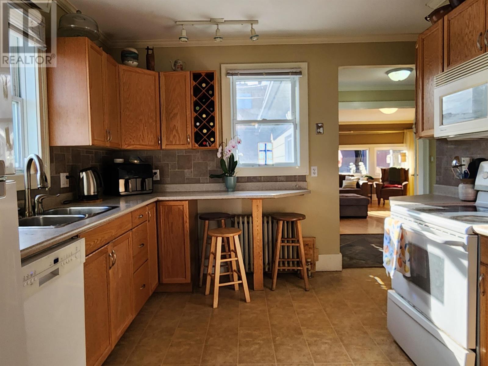 210 High St S, Thunder Bay, Ontario  P7B 3K6 - Photo 11 - TB2600897
