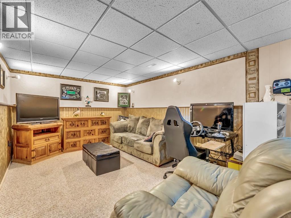 17 Ross Glen Way Se, Medicine Hat, Alberta  T1B 1N9 - Photo 32 - A2307717