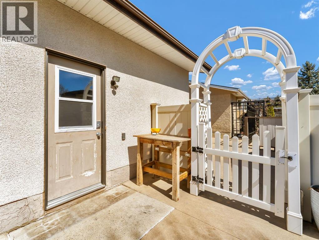 17 Ross Glen Way Se, Medicine Hat, Alberta  T1B 1N9 - Photo 47 - A2307717