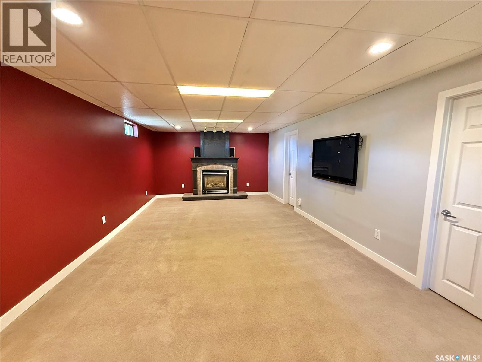300 Ash Place, Swift Current, Saskatchewan  S9H 3E4 - Photo 20 - SK034711