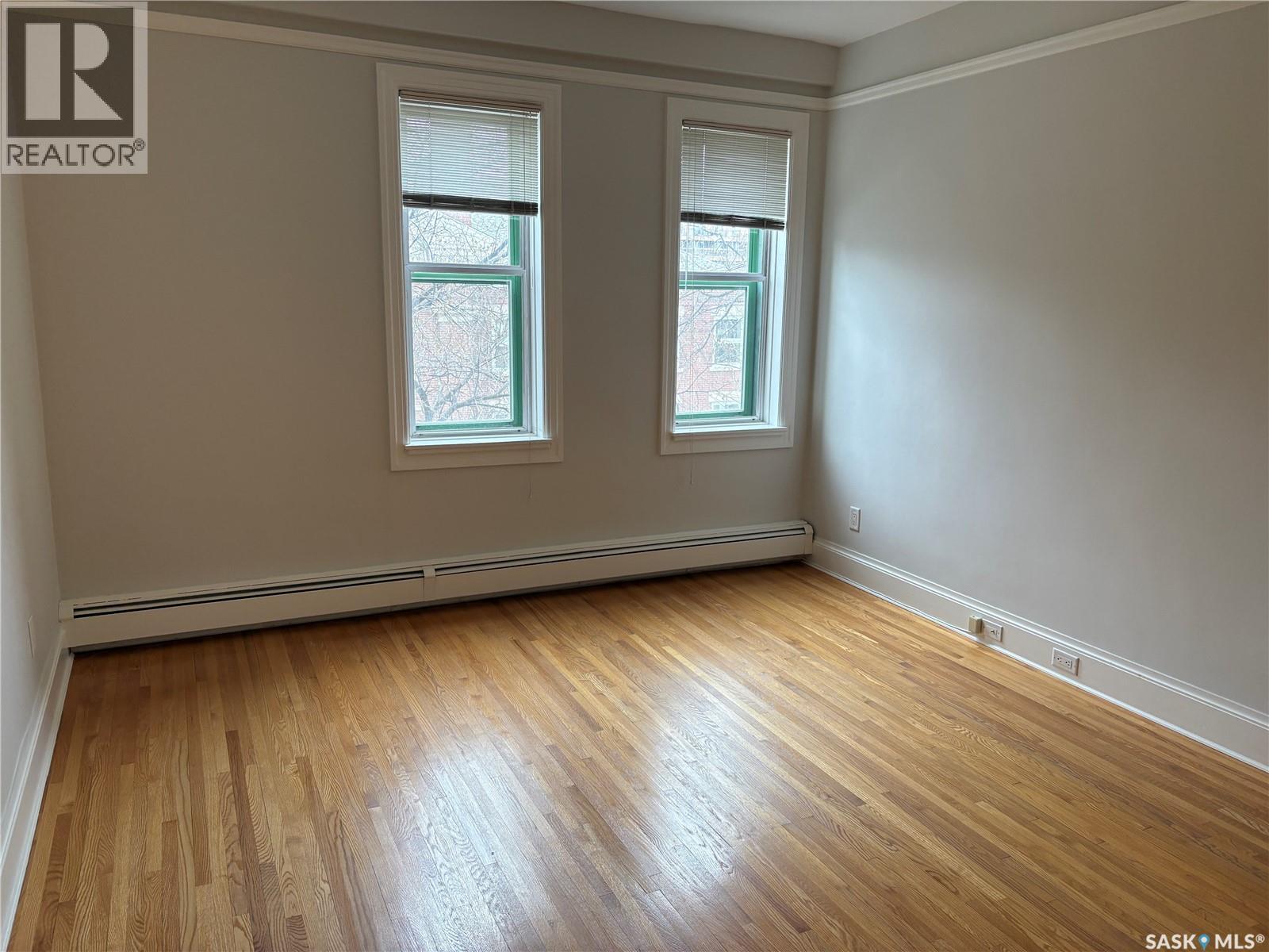 303 2305 Victoria Avenue, Regina, Saskatchewan  S4P 0S7 - Photo 2 - SK034801