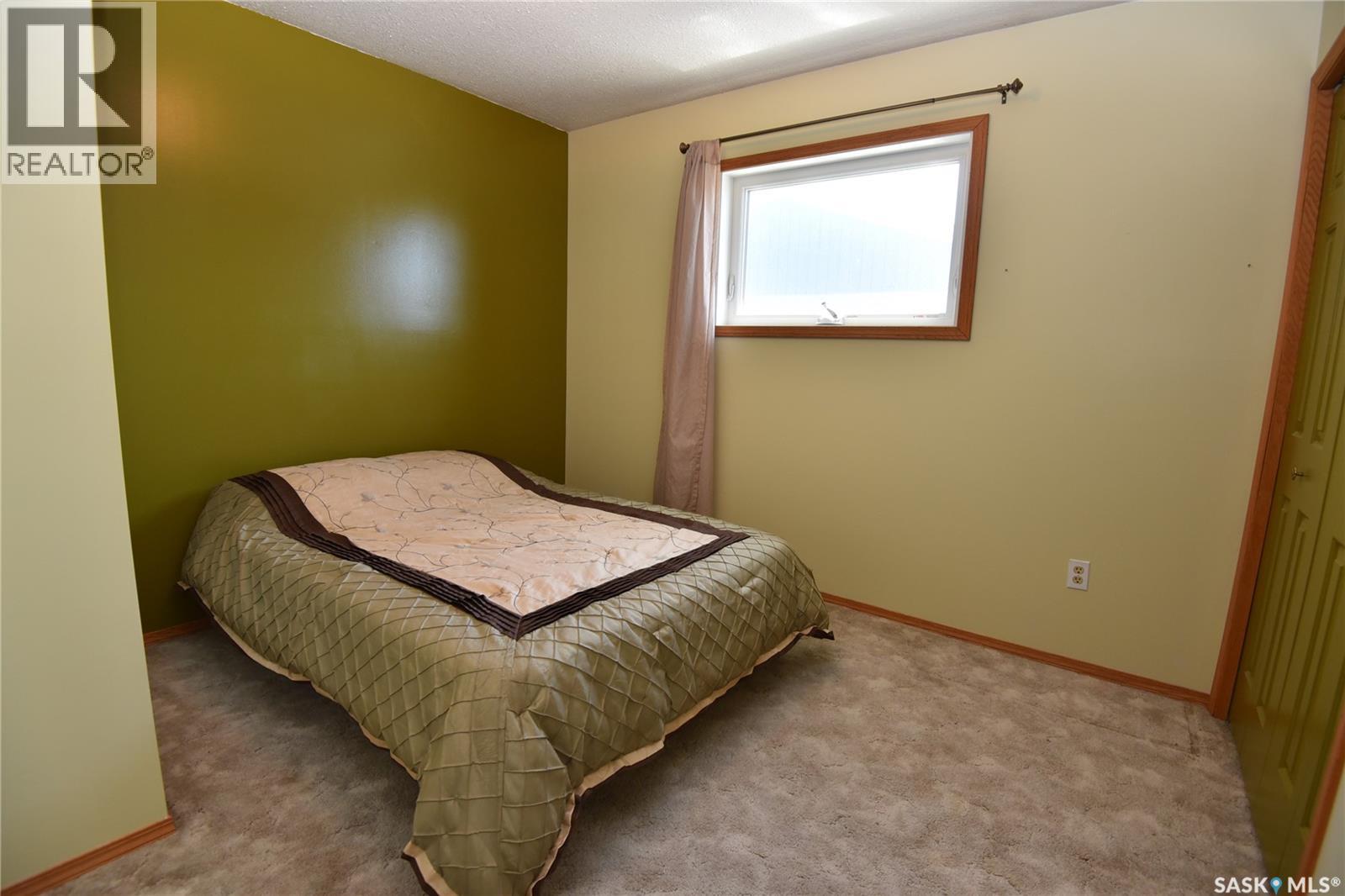 1300 Centre Street, Nipawin, Saskatchewan  S0E 1E0 - Photo 19 - SK034793