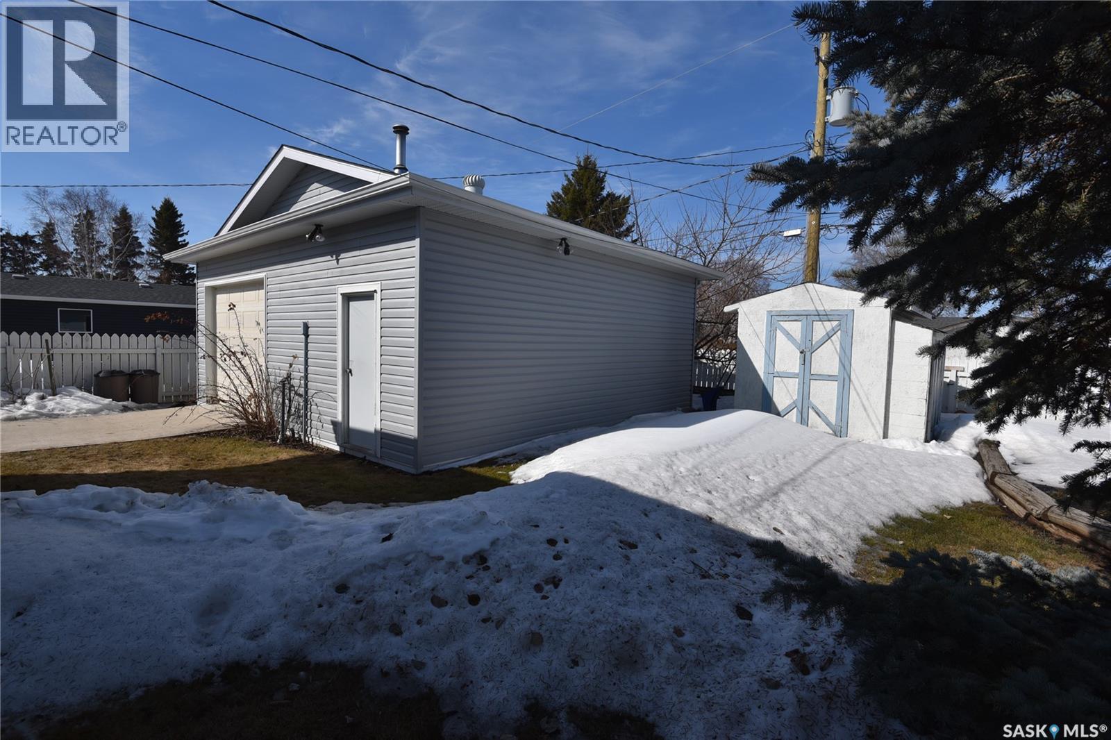1300 Centre Street, Nipawin, Saskatchewan  S0E 1E0 - Photo 34 - SK034793