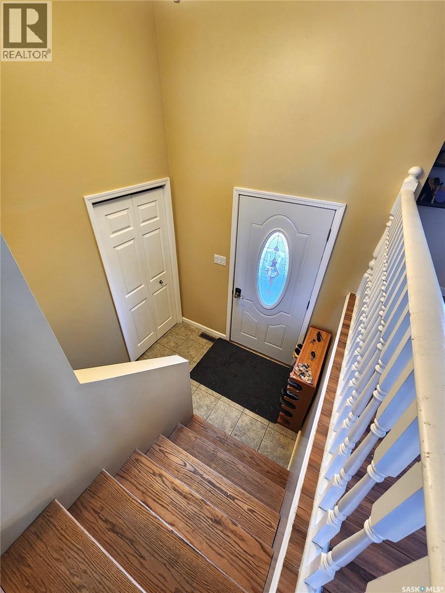 1330 8th Street, Estevan, Saskatchewan  S4A 1H6 - Photo 2 - SK034792