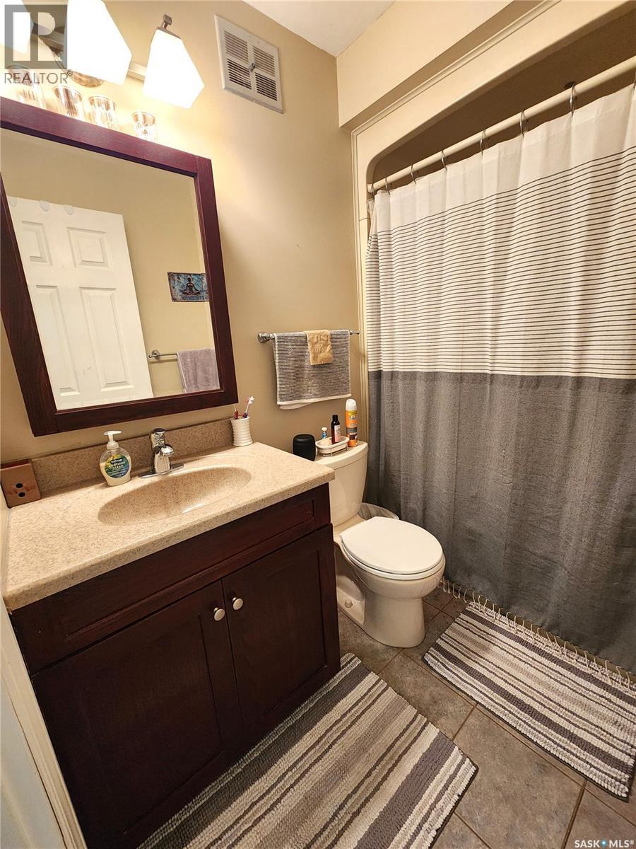 1330 8th Street, Estevan, Saskatchewan  S4A 1H6 - Photo 20 - SK034792