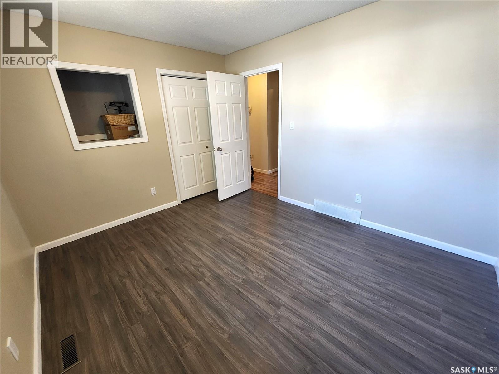1330 8th Street, Estevan, Saskatchewan  S4A 1H6 - Photo 22 - SK034792