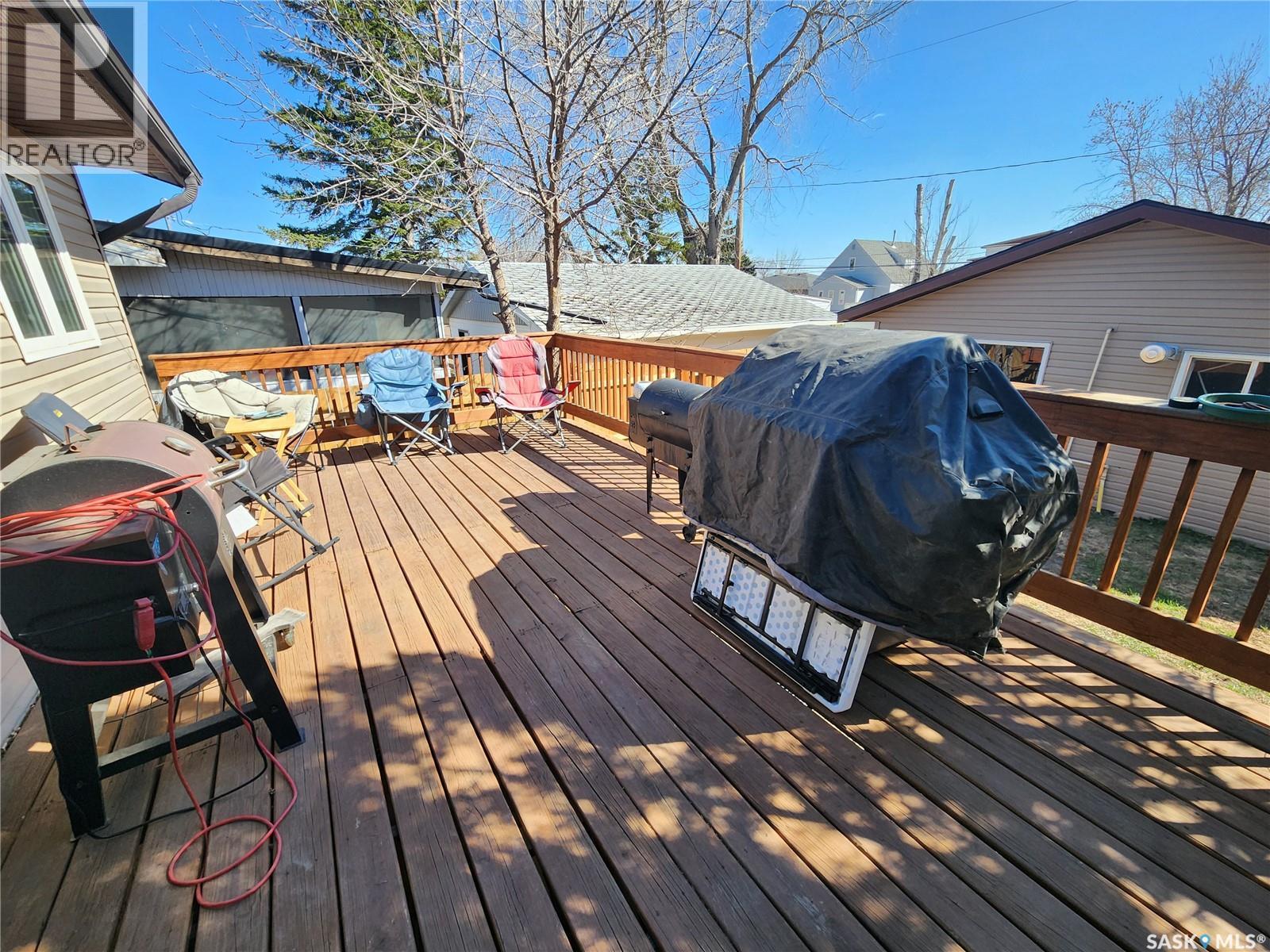 1330 8th Street, Estevan, Saskatchewan  S4A 1H6 - Photo 35 - SK034792