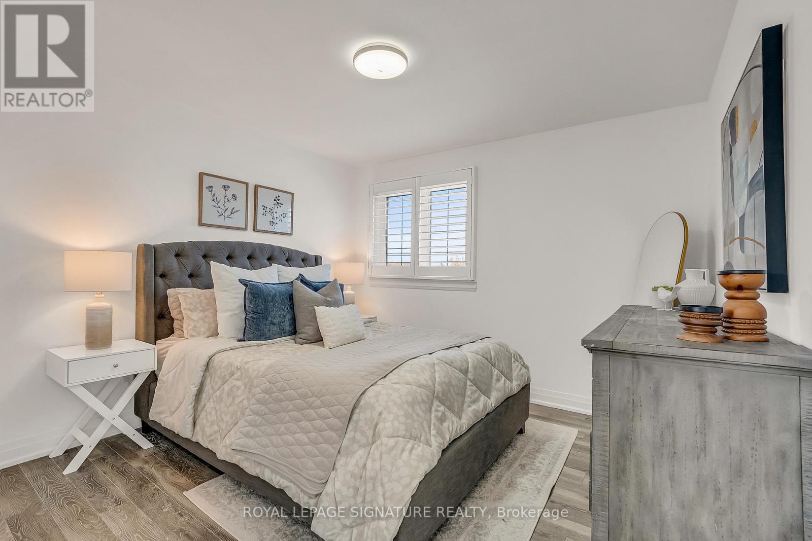 70 Clovelly Avenue, Toronto, Ontario  M6C 1Y3 - Photo 14 - C13052376