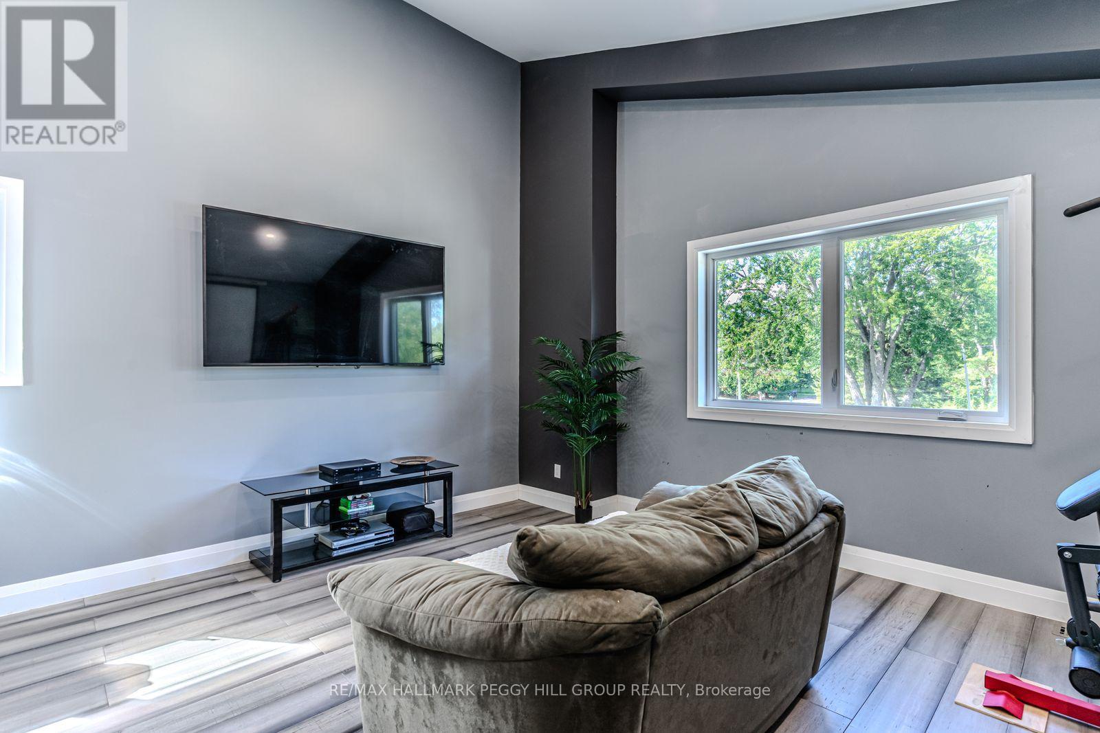 1657 Peninsula Point Road, Severn, Ontario  P0E 1N0 - Photo 14 - S12871614