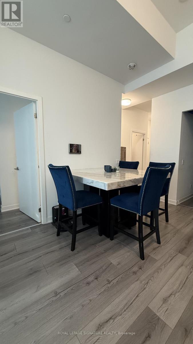 204 - 407 Dundas Street W, Oakville, Ontario  L6M 4M2 - Photo 10 - W12939930