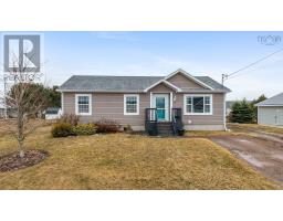9 Fleming Avenue, Amherst, Nova Scotia