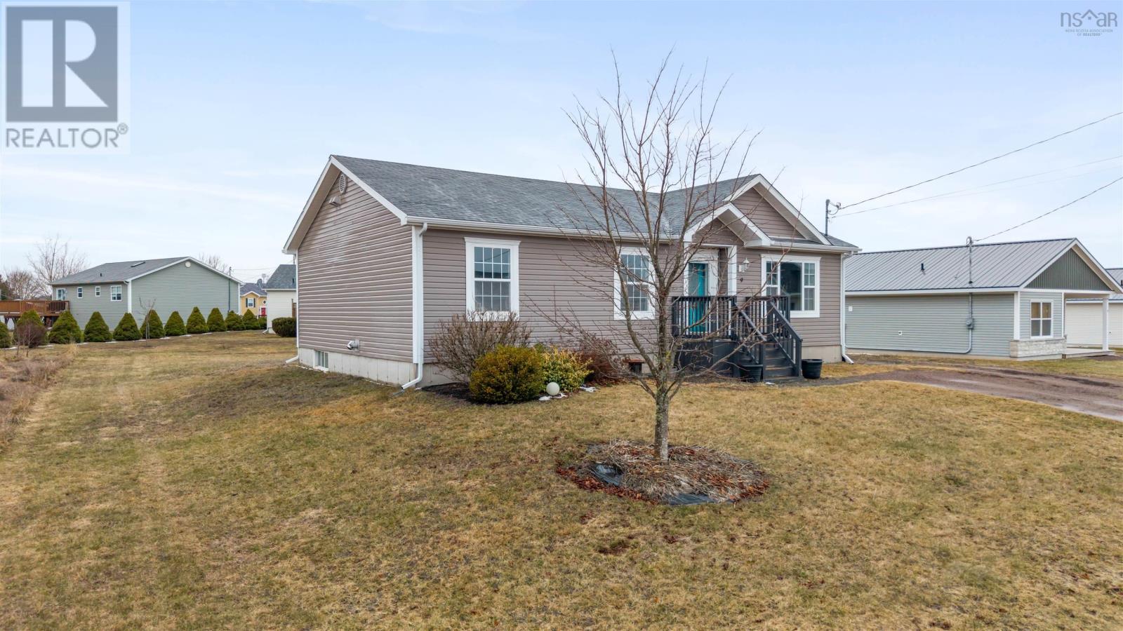 9 Fleming Avenue, Amherst, Nova Scotia  B4H 0C3 - Photo 2 - 202605791