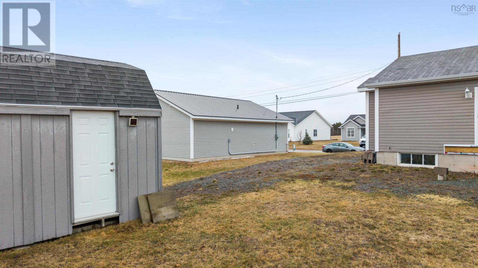9 Fleming Avenue, Amherst, Nova Scotia  B4H 0C3 - Photo 5 - 202605791
