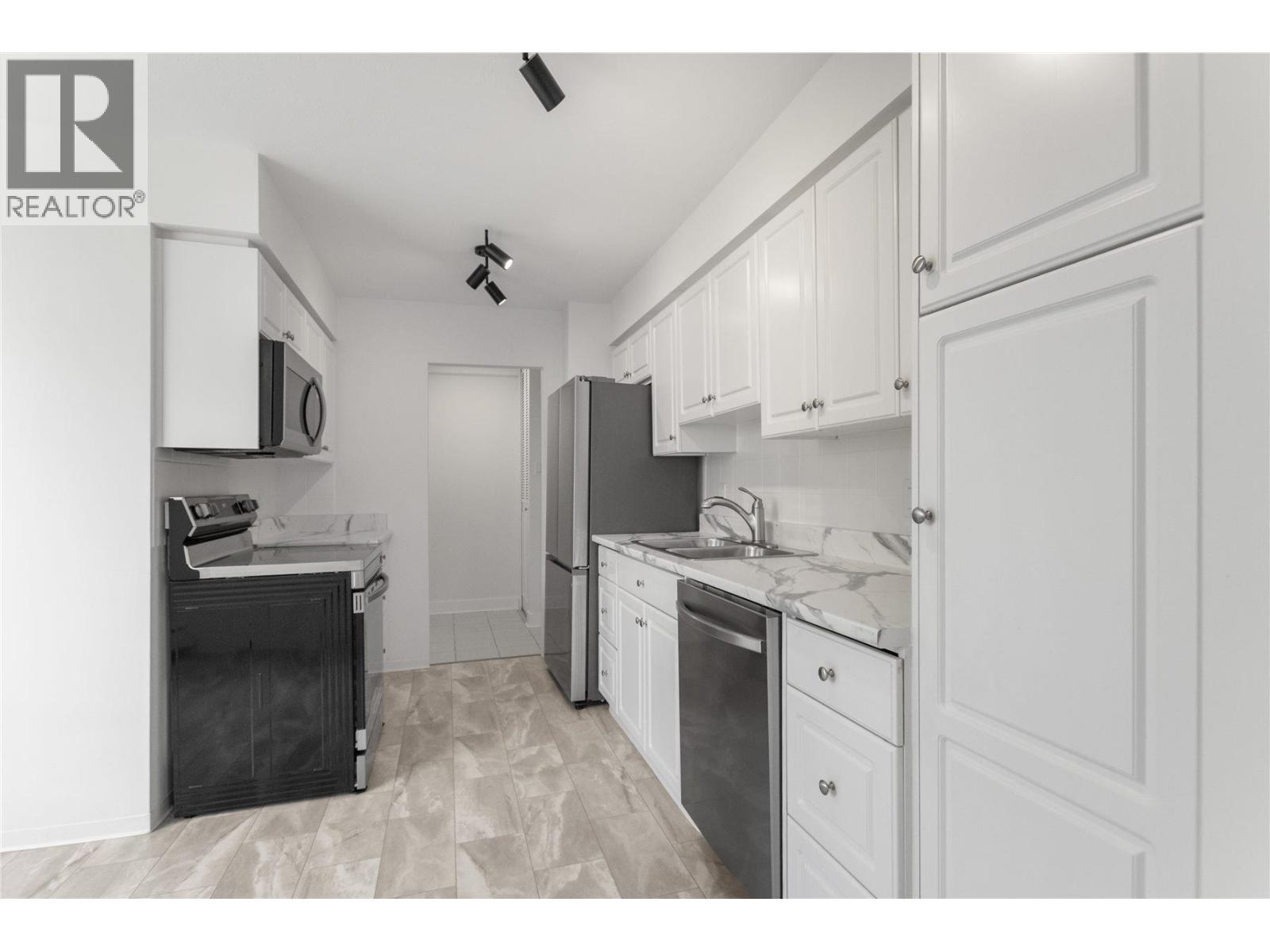 602 710 Seventh Avenue, New Westminster, British Columbia  V3M 5V3 - Photo 6 - R3118883
