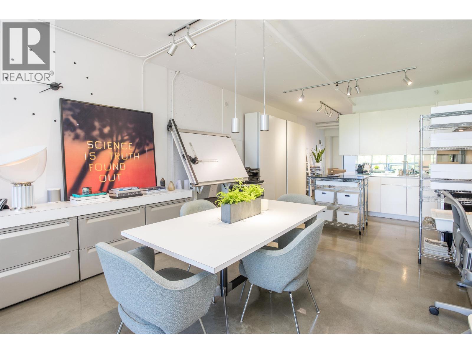 208 1529 W 6th Avenue, Vancouver, British Columbia  V6J 1R1 - Photo 15 - R3118892