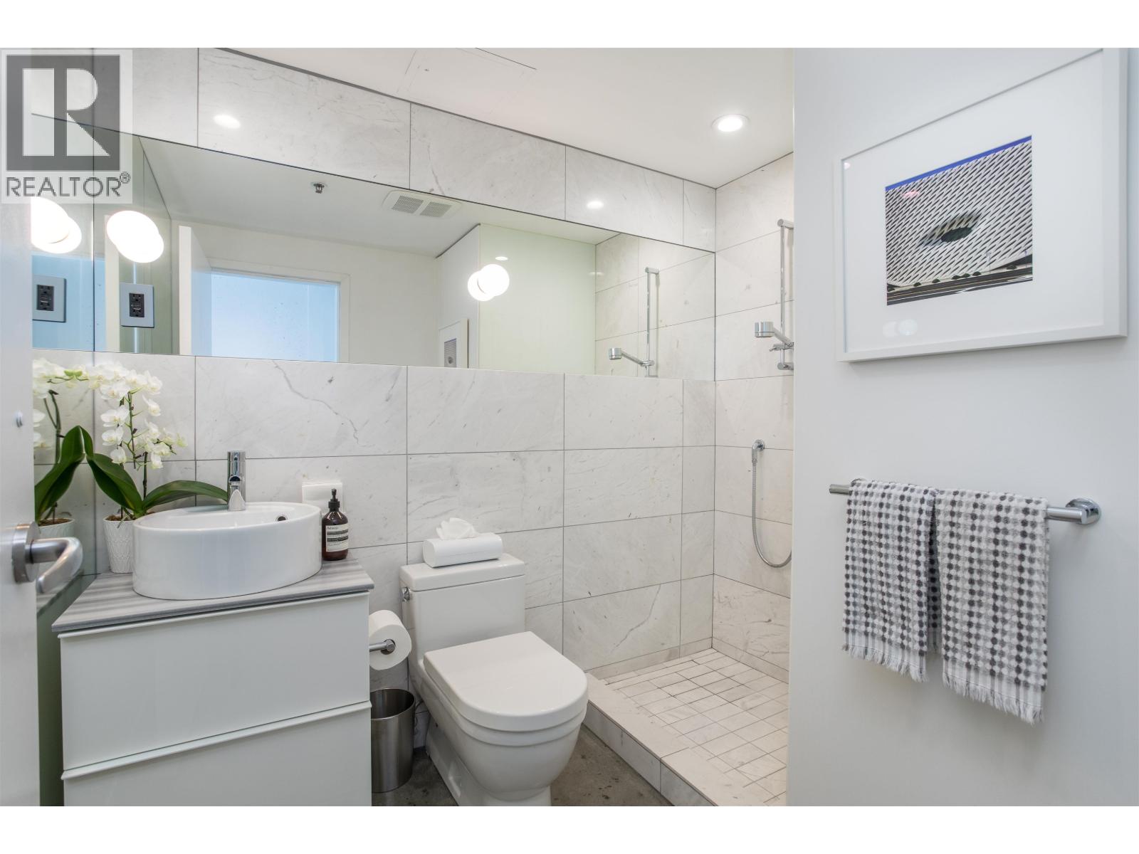 208 1529 W 6th Avenue, Vancouver, British Columbia  V6J 1R1 - Photo 18 - R3118892