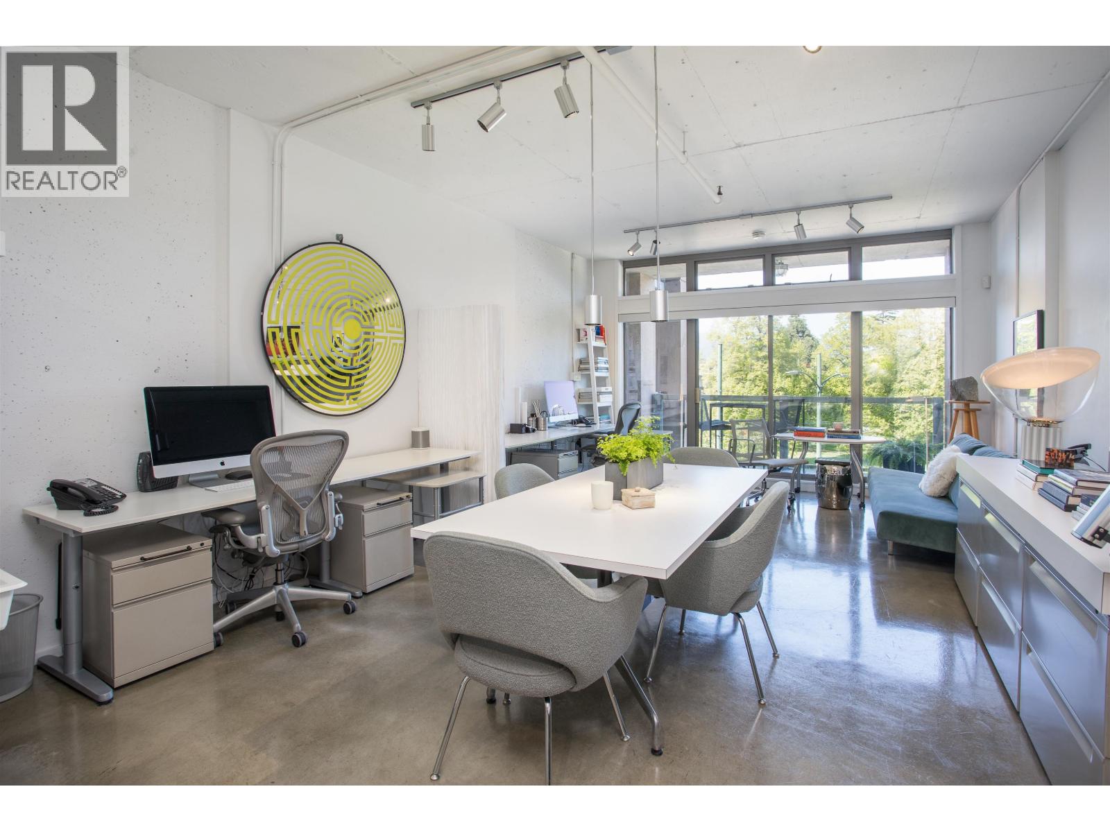 208 1529 W 6th Avenue, Vancouver, British Columbia  V6J 1R1 - Photo 8 - R3118892