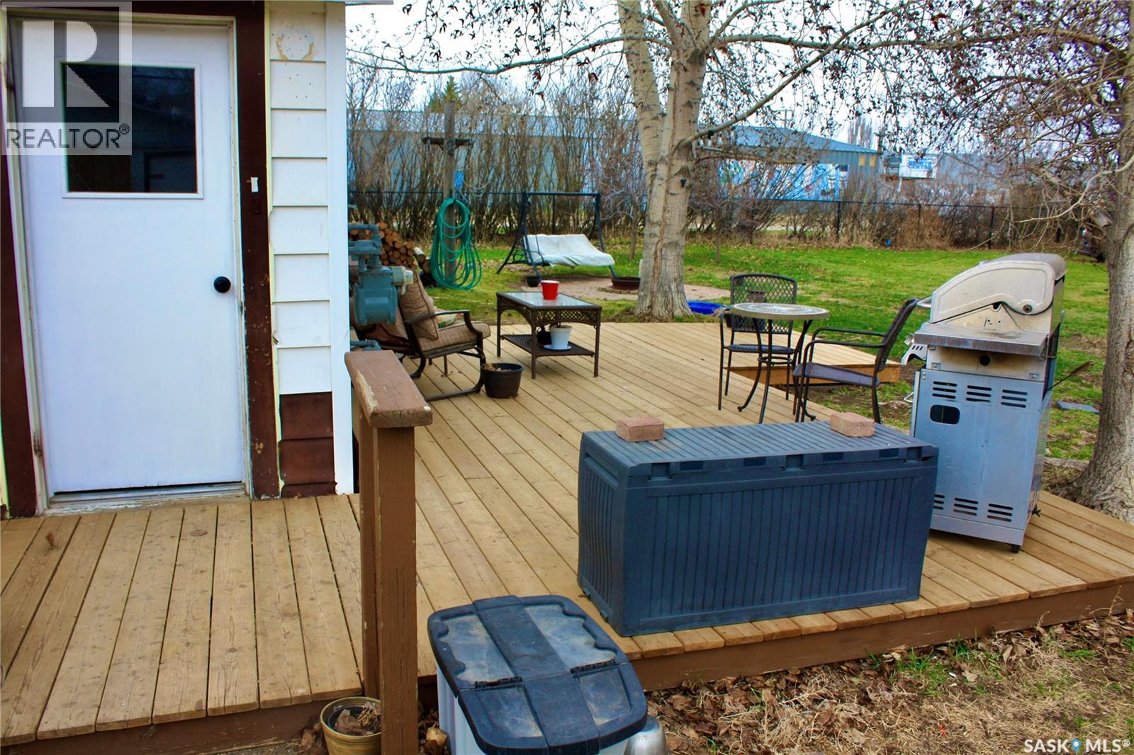200 3rd Street, Dundurn, Saskatchewan  S0K 1K0 - Photo 41 - SK029549
