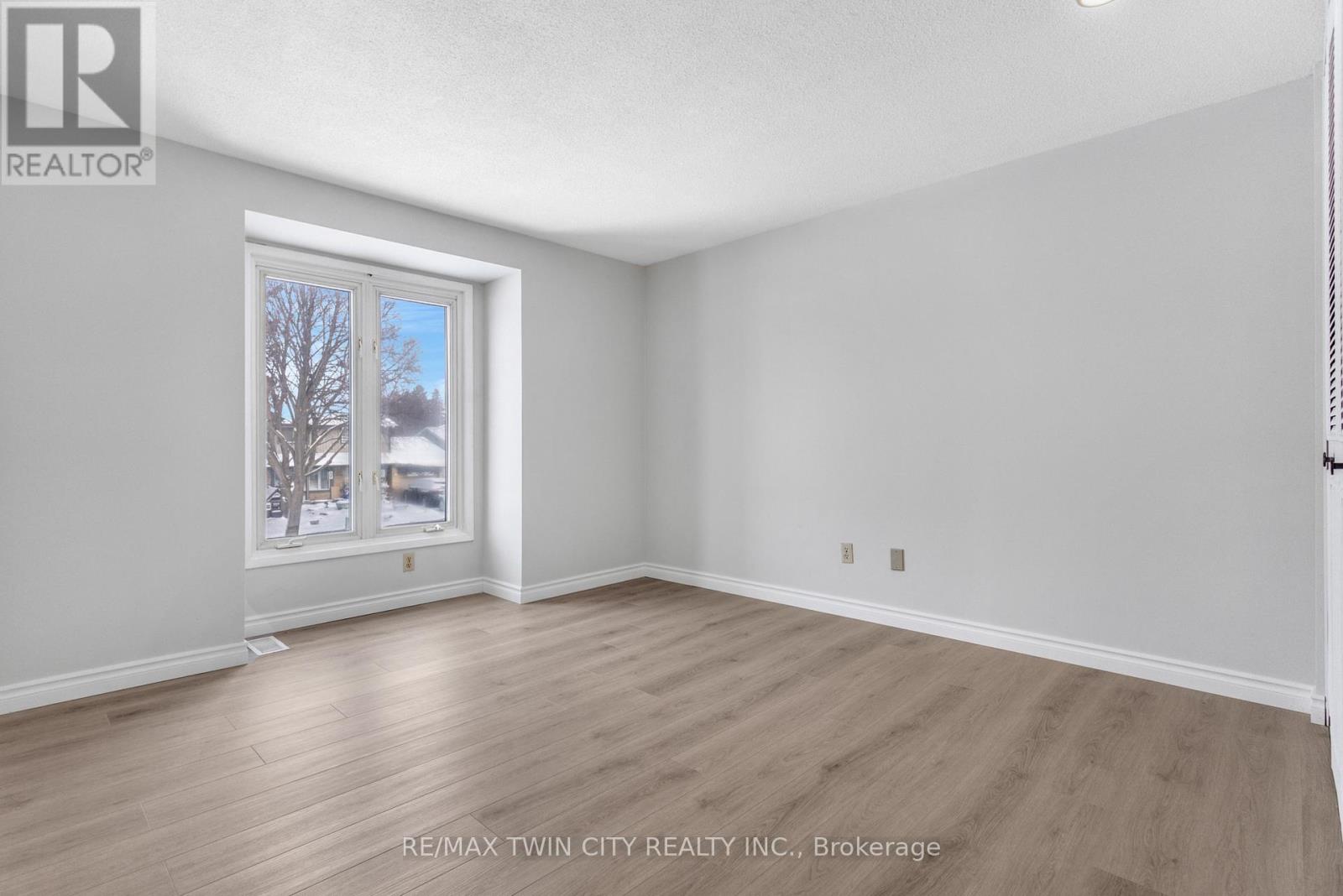 111 Manor Drive, Kitchener, Ontario  N2A 2T9 - Photo 37 - X13013864
