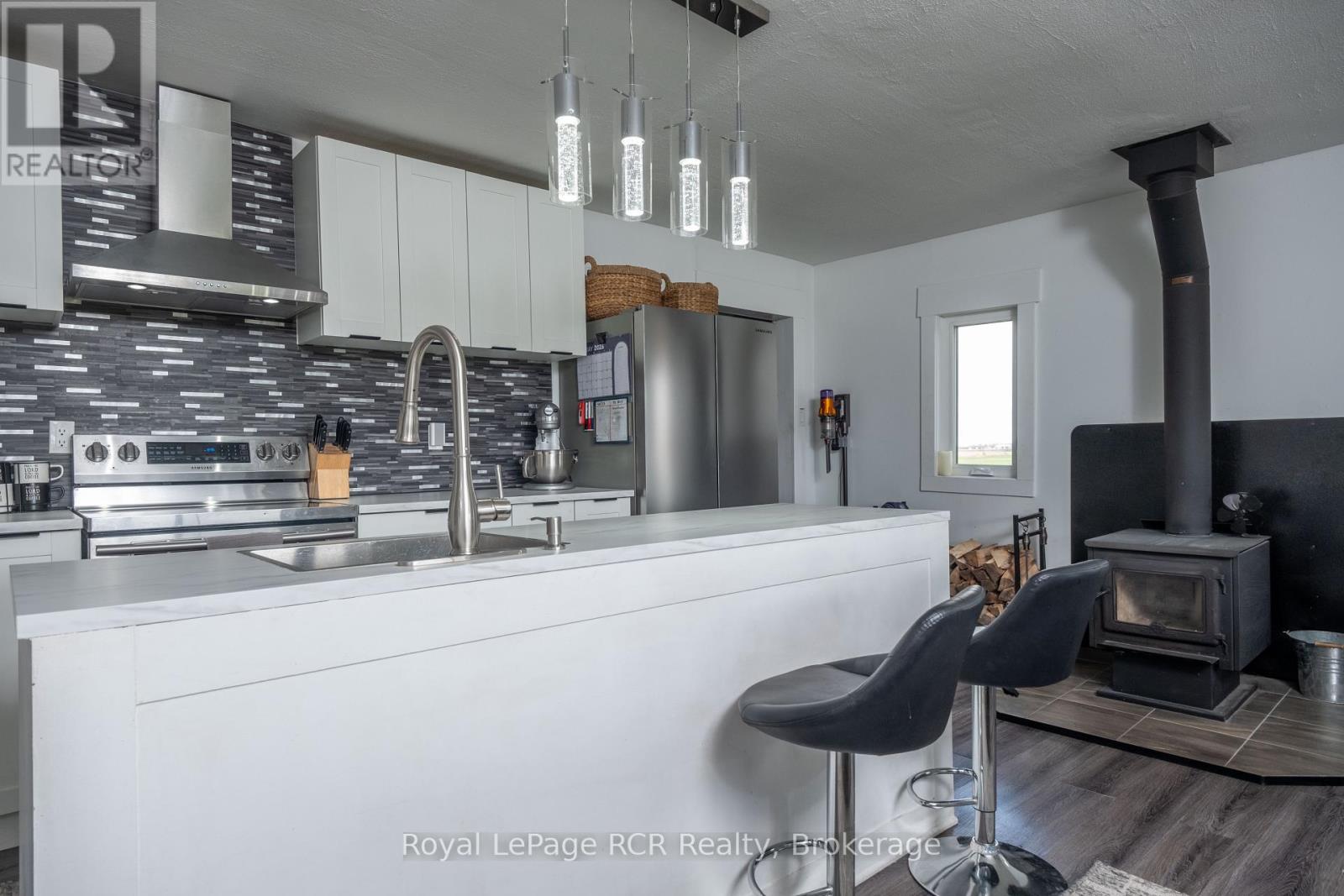 708 Concession 2, Kincardine, Ontario  N0G 2T0 - Photo 4 - X13079942