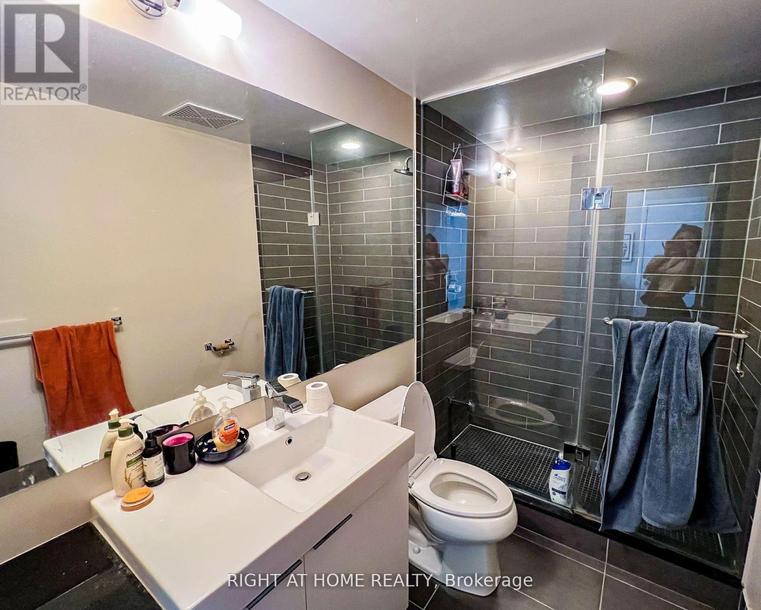 901 - 478 King Street W, Toronto, Ontario  M5V 1L7 - Photo 4 - C13079904
