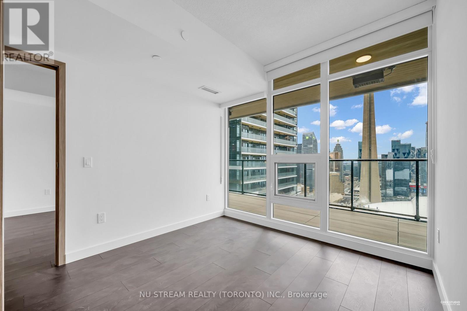 4609 - 3 Concord Cityplace Way, Toronto, Ontario  M5V 0X4 - Photo 11 - C13079952