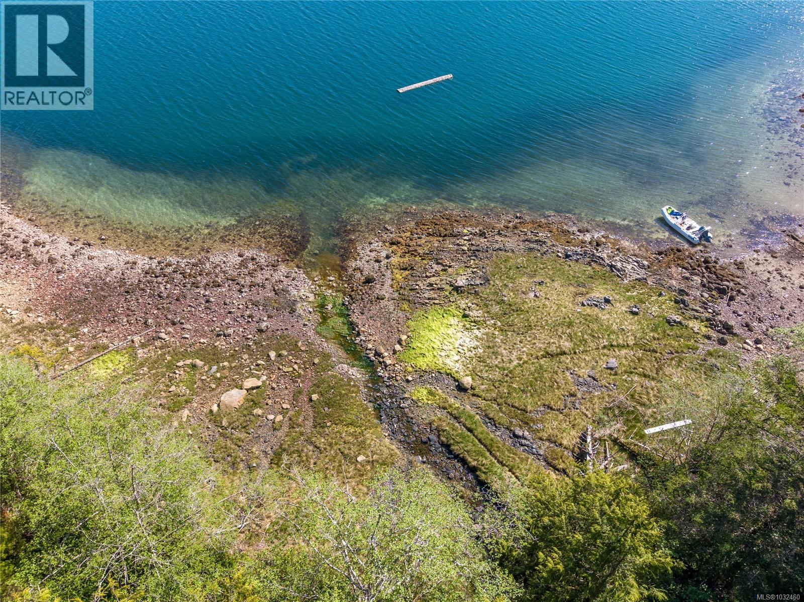 7 Hot Springs Cove, Tofino, British Columbia  V0R 2Z0 - Photo 18 - 1032460