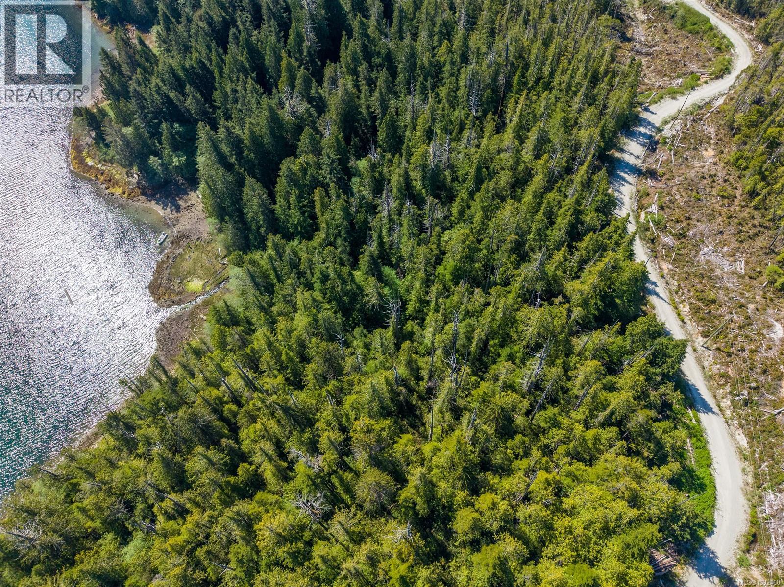 7 Hot Springs Cove, Tofino, British Columbia  V0R 2Z0 - Photo 26 - 1032460