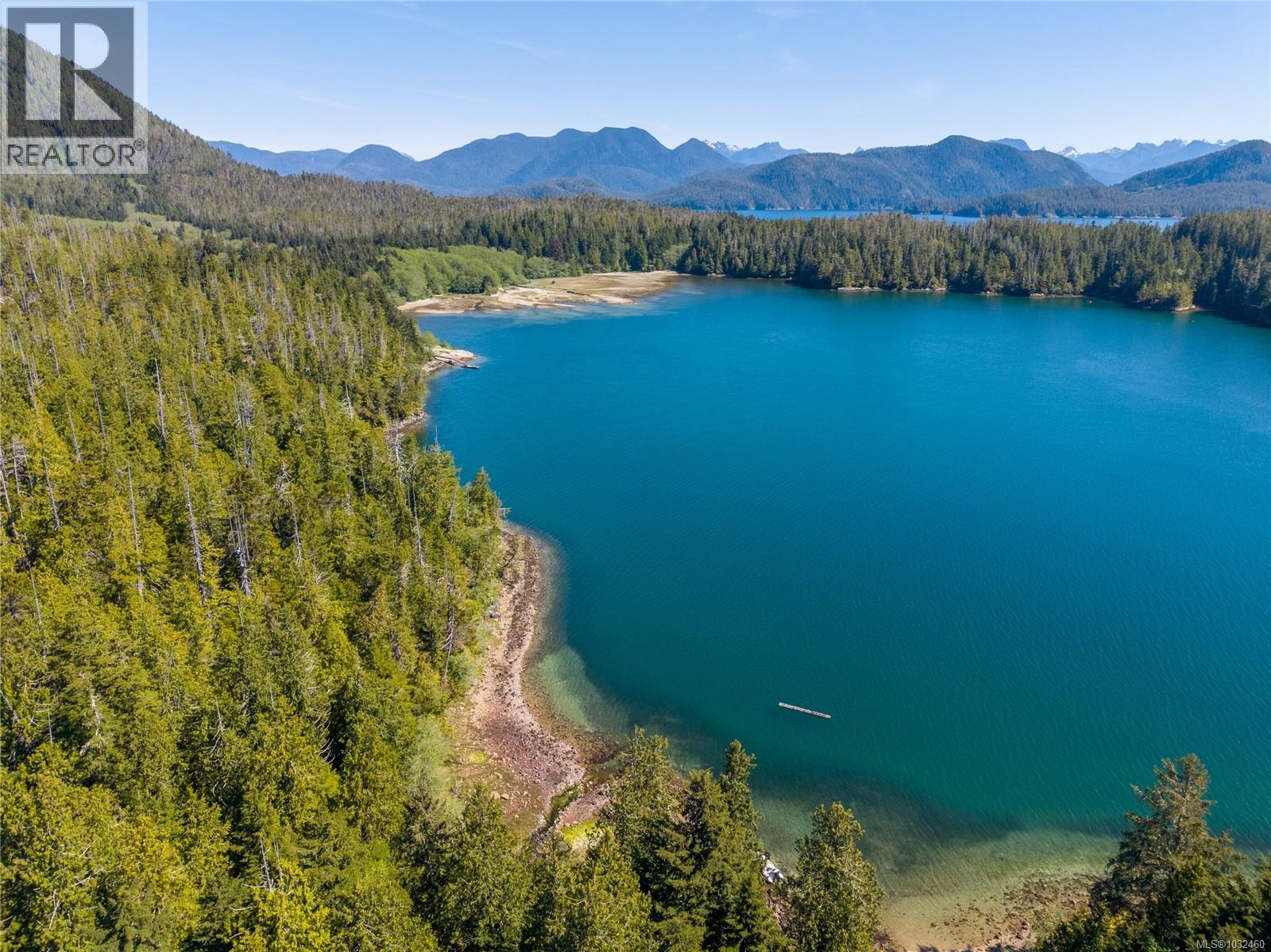 7 Hot Springs Cove, Tofino, British Columbia  V0R 2Z0 - Photo 13 - 1032460