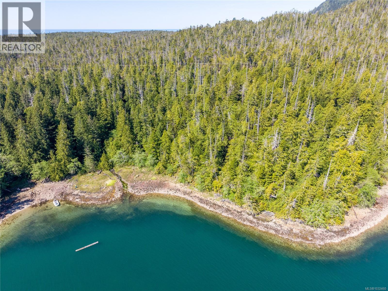 7 Hot Springs Cove, Tofino, British Columbia  V0R 2Z0 - Photo 24 - 1032460