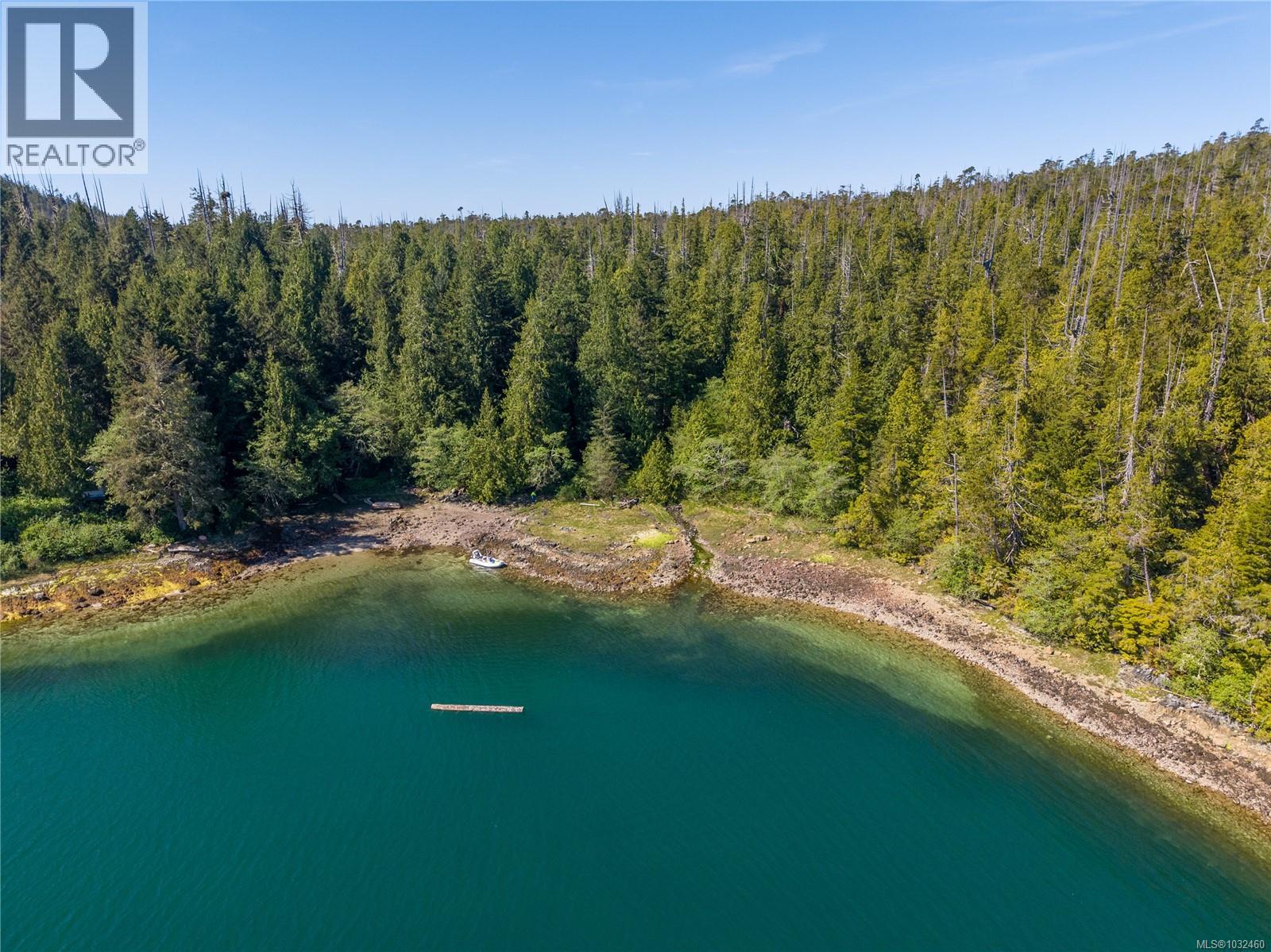 7 Hot Springs Cove, Tofino, British Columbia  V0R 2Z0 - Photo 12 - 1032460