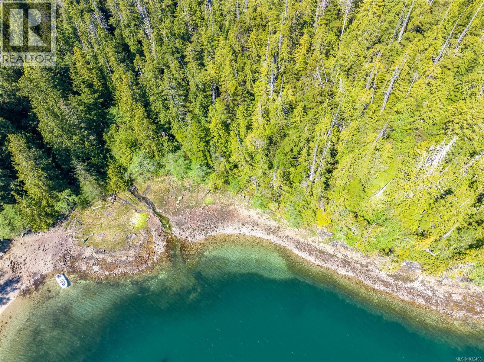 7 Hot Springs Cove, Tofino, British Columbia  V0R 2Z0 - Photo 23 - 1032460