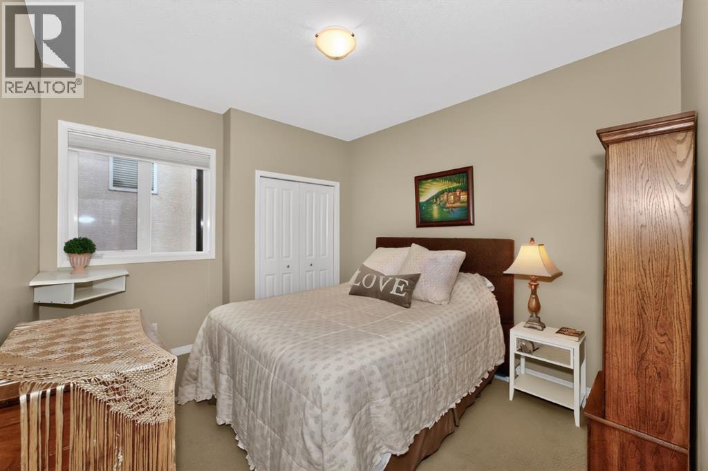 2735 Evercreek Bluffs Way Sw, Calgary, Alberta  T2Y 4P6 - Photo 23 - A2306323