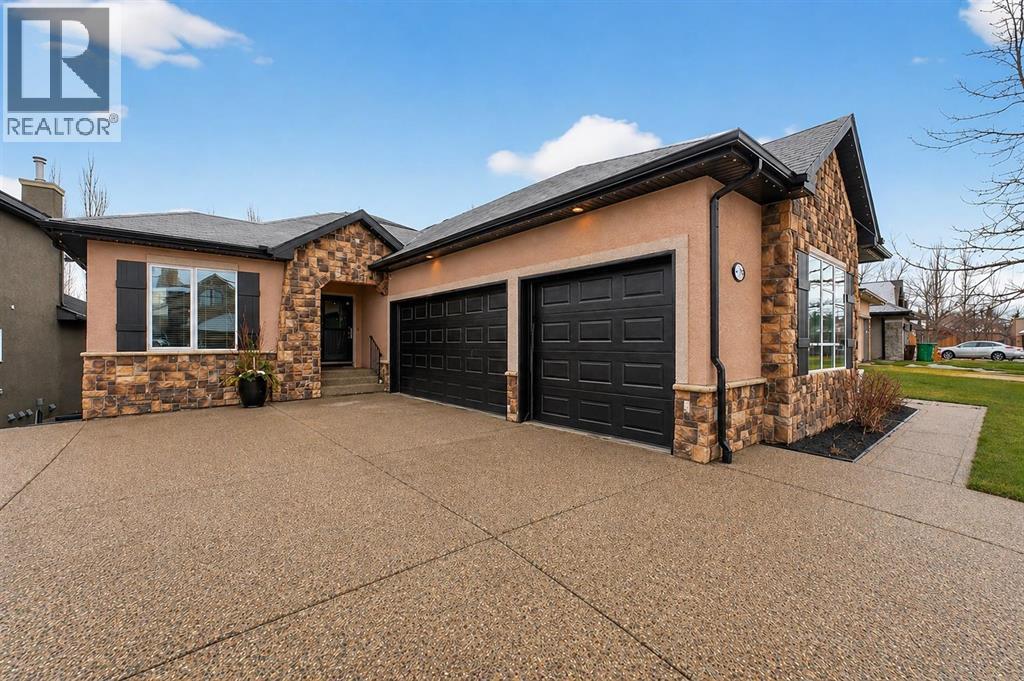 2735 Evercreek Bluffs Way Sw, Calgary, Alberta  T2Y 4P6 - Photo 2 - A2306323