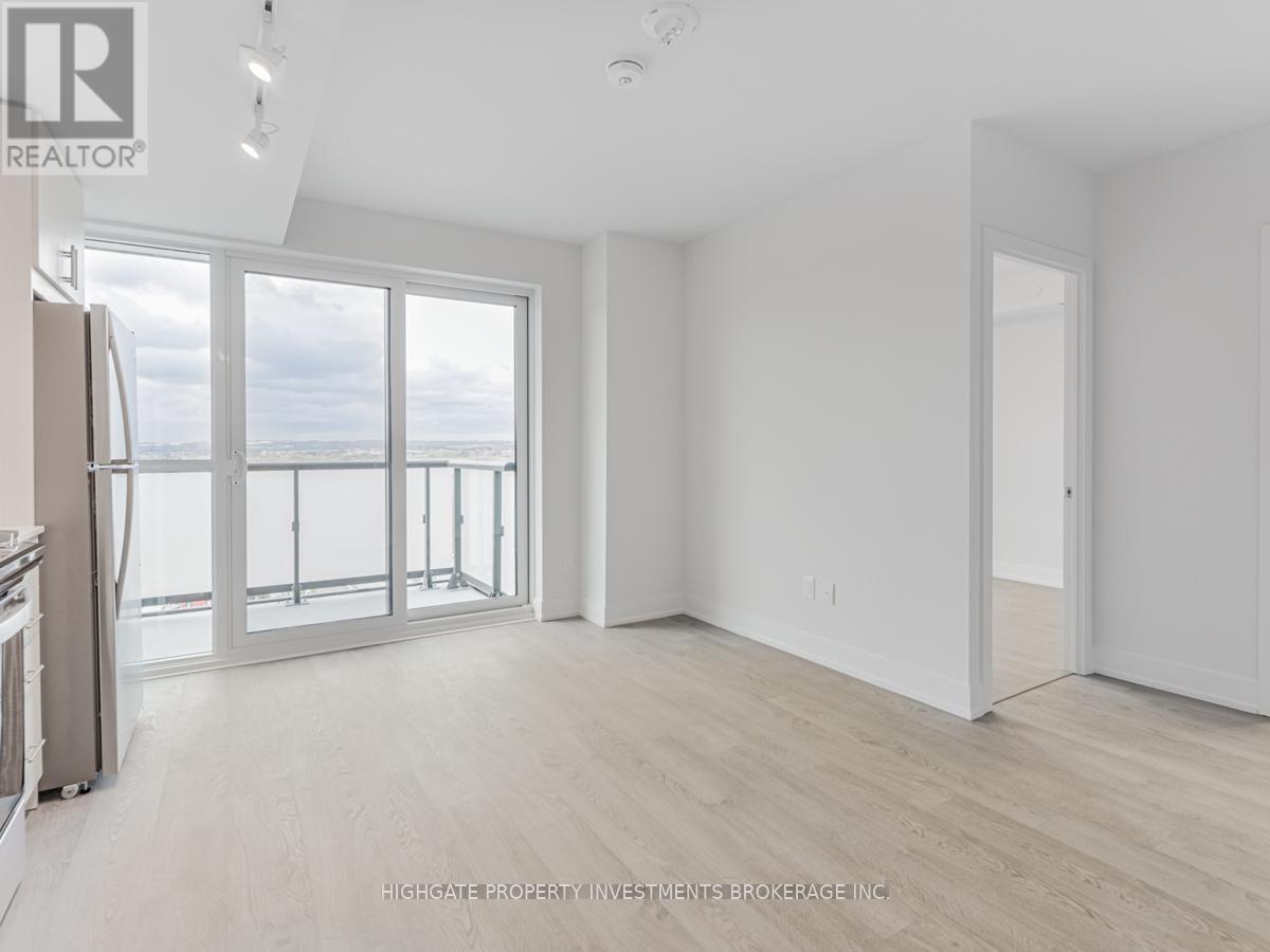 2107 - 2550 Simcoe Street N, Oshawa, Ontario  L1L 0R5 - Photo 4 - E13079852